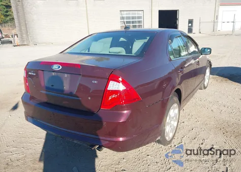 2011 Ford Fusion Se z USA, uszkodzony, nr VIN 3FAHP0HA9BR111408